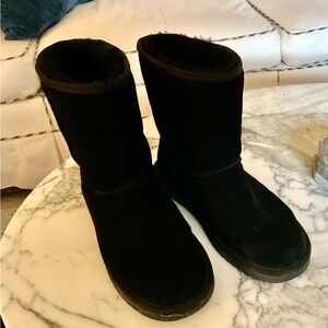☃️❄️Koolaburra Black Winter Boots
